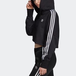 Cropped Adidas jacket
